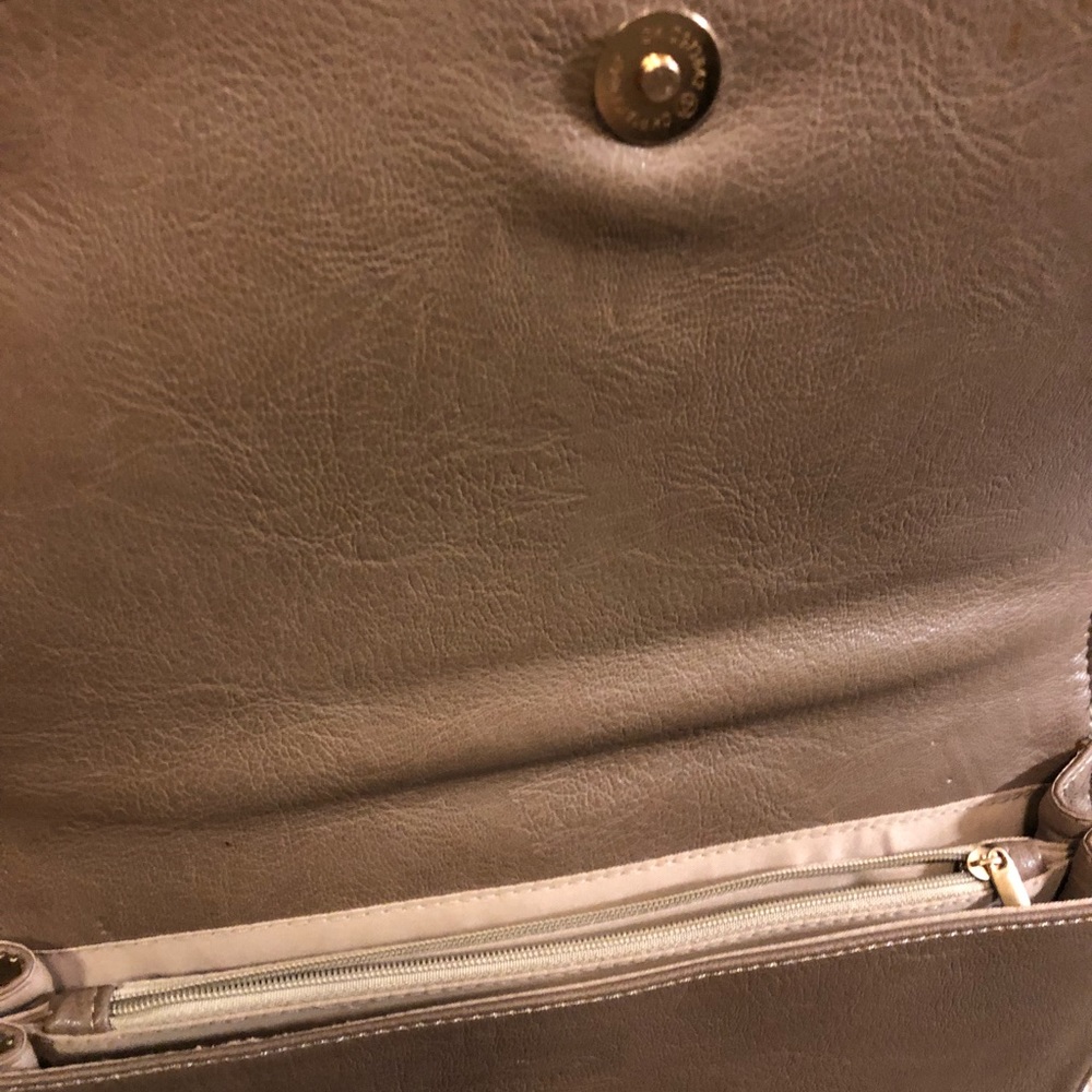 Purse - Picture 4 of 8